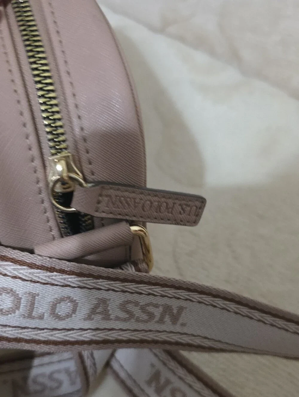 U.S. Polo Assn. compact cosmetic